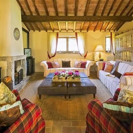 빌라 Sleeps 8 Pool Air Con Wifi Palazzo Guglielmi