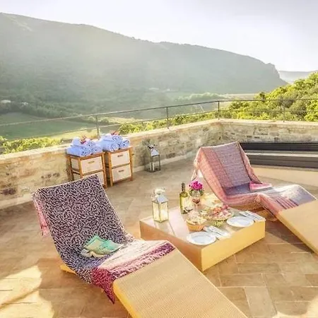 Sleeps 8 Pool Air Con Wifi * Palazzo Guglielmi